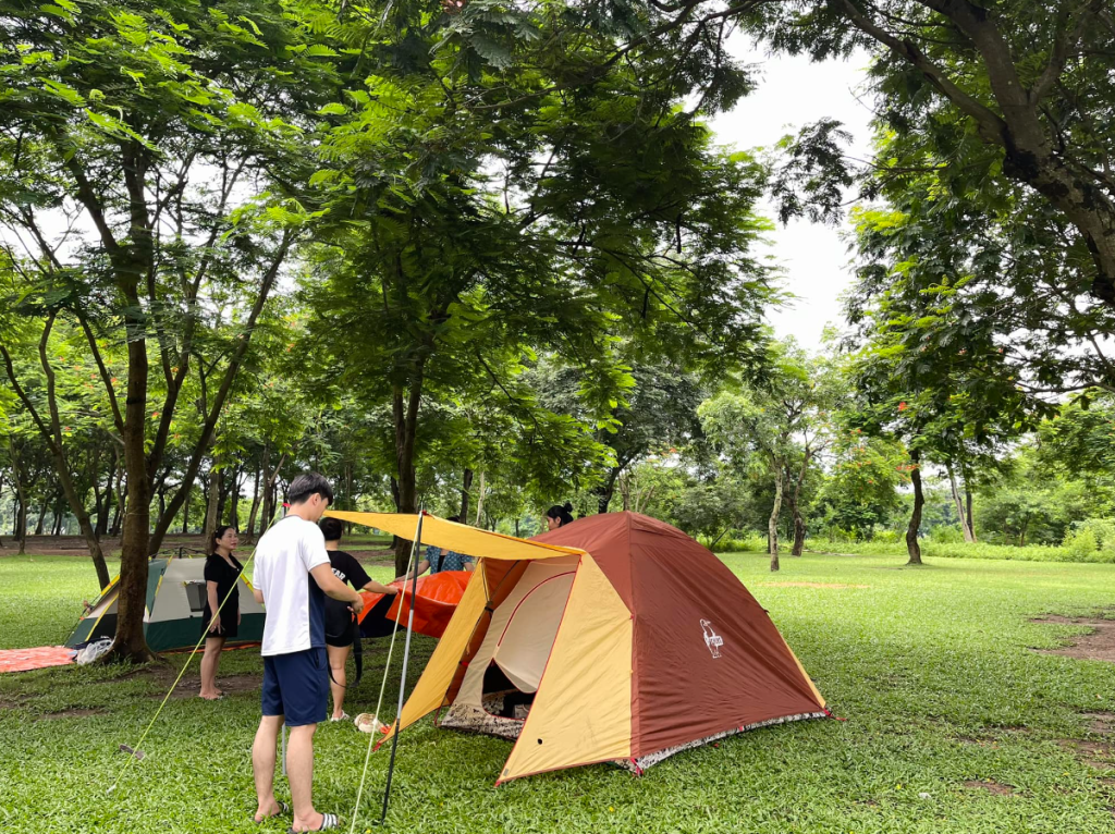 thuê lều cắm trại công viên yên sở
